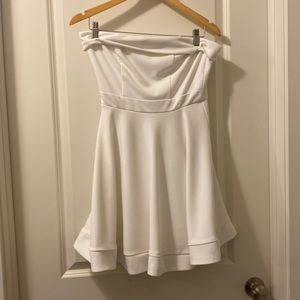 White strapless dress